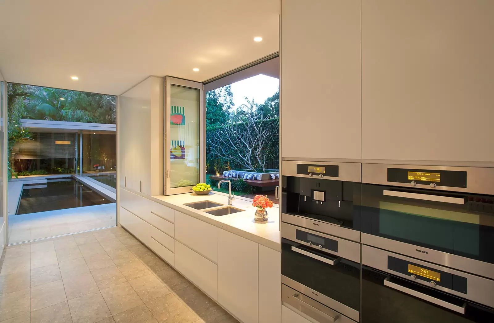 104/25 O'Sullivan Road, Glen Waverley, VIC, Pullenvale - Thumbnail 4