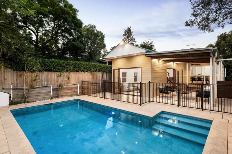 2/90 Denning Street, Paddington - Thumbnail 2