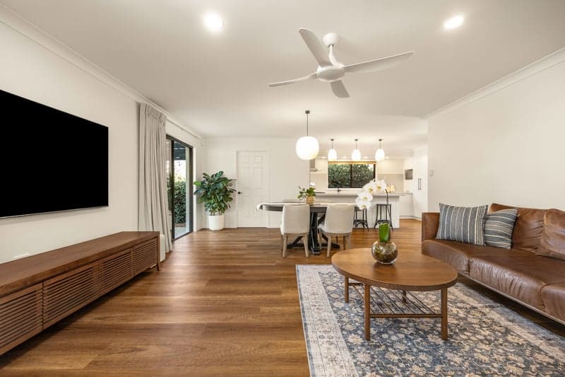 13 Summerfield Place, Kenmore - Thumbnail 2