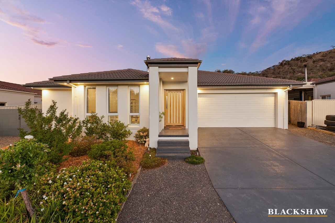 9 Booderee Place, Banks, Banks - Image 1