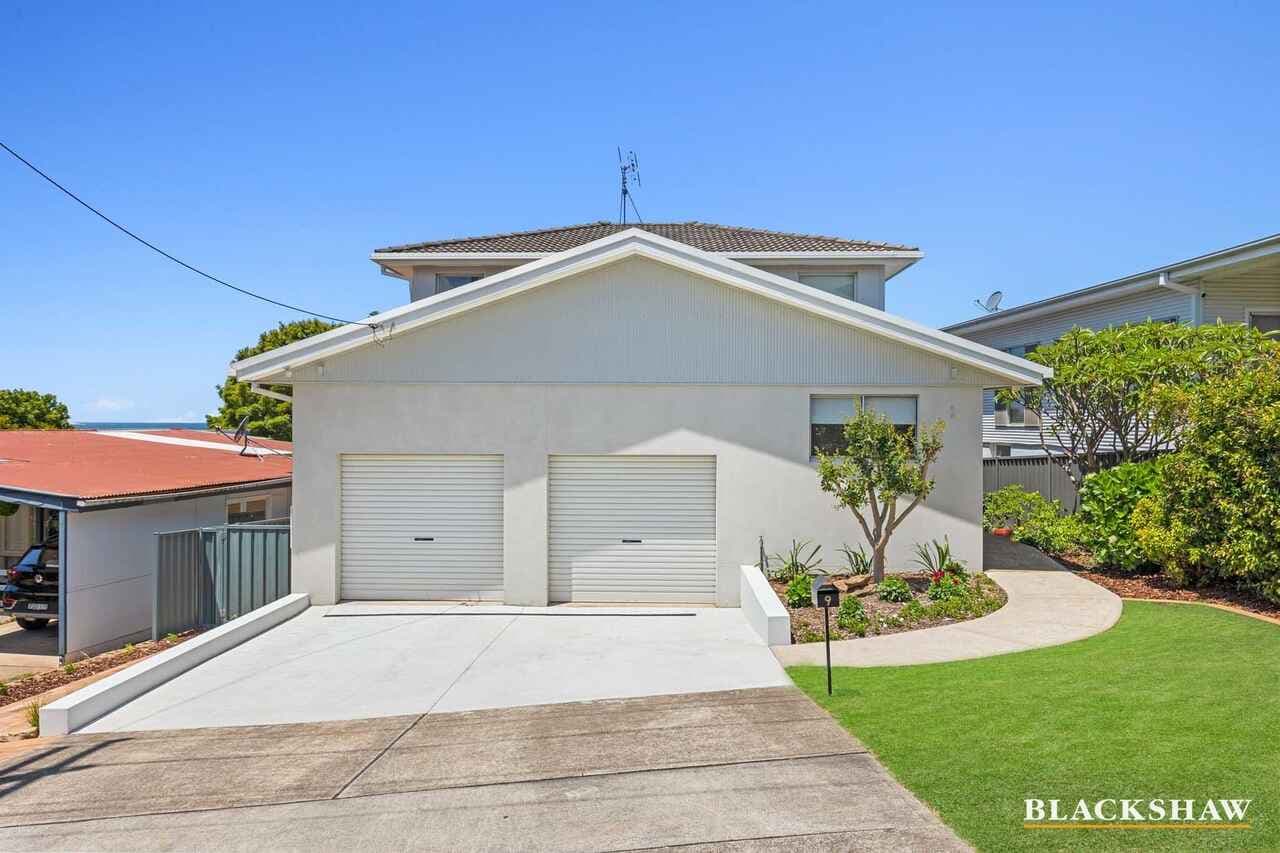 9 Calton Road, Batehaven, Batehaven - Thumbnail 2