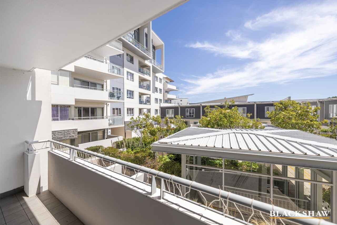 52/1 Beissel Street, Belconnen, Belconnen - Image 1