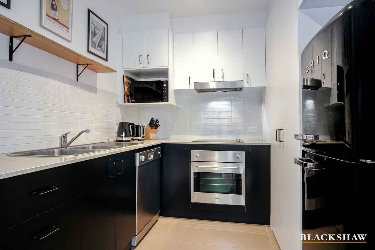 2/42 Henty Street, Braddon, Braddon - Thumbnail 5