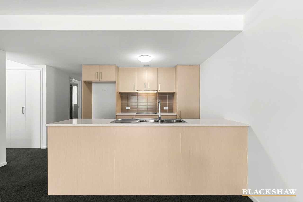 37/28 Mort Street, Braddon, Braddon - Thumbnail 3