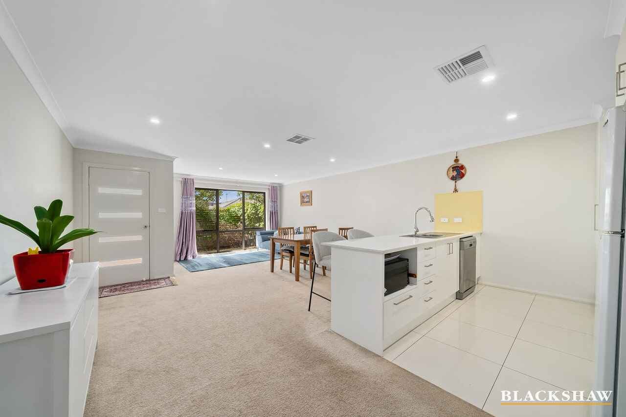 5/73 Dalkin Crescent, Casey - Thumbnail 2