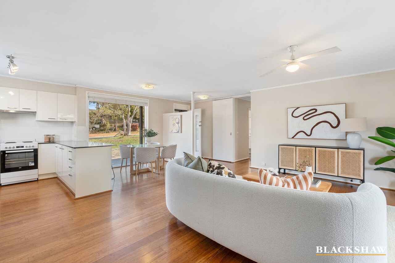 11 Clermont Street, Fisher, Fisher - Image 1