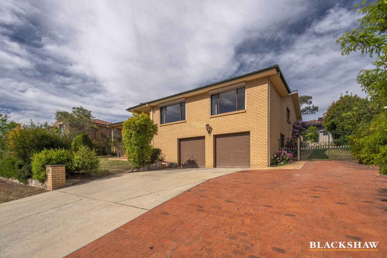 6 Willoughby Crescent, Gilmore, Gilmore - Image 1