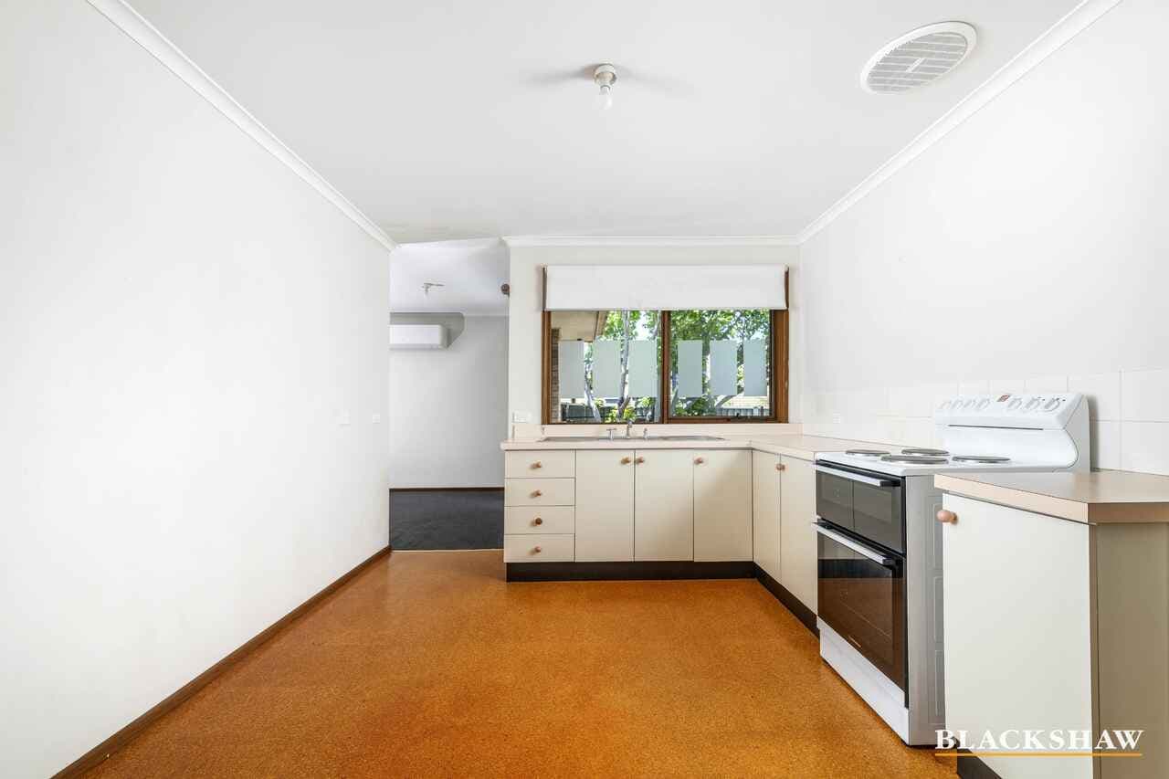 2 Hazel Smith Crescent, Oxley, Oxley - Thumbnail 3