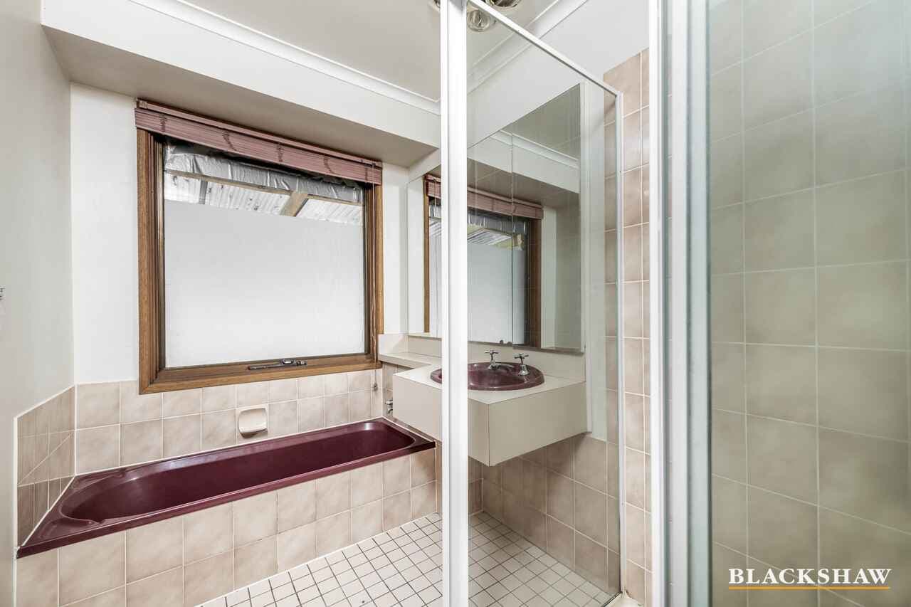 2 Hazel Smith Crescent, Oxley, Oxley - Thumbnail 7