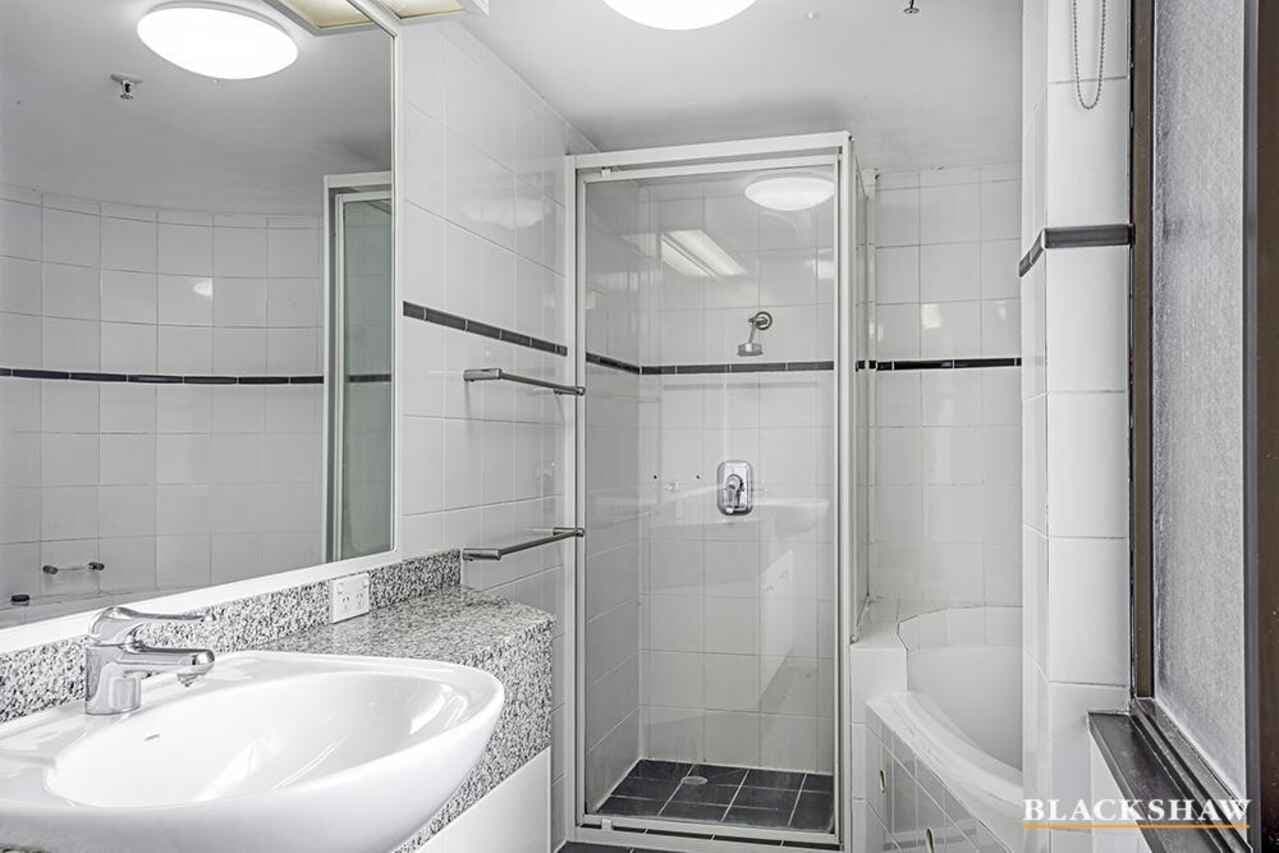 1802/2 Marcus Clarke Street, City, City - Thumbnail 5