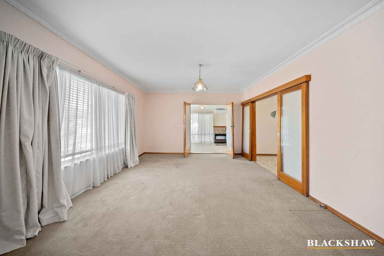 10 Ingleside Road, Karabar, Karabar - Thumbnail 3