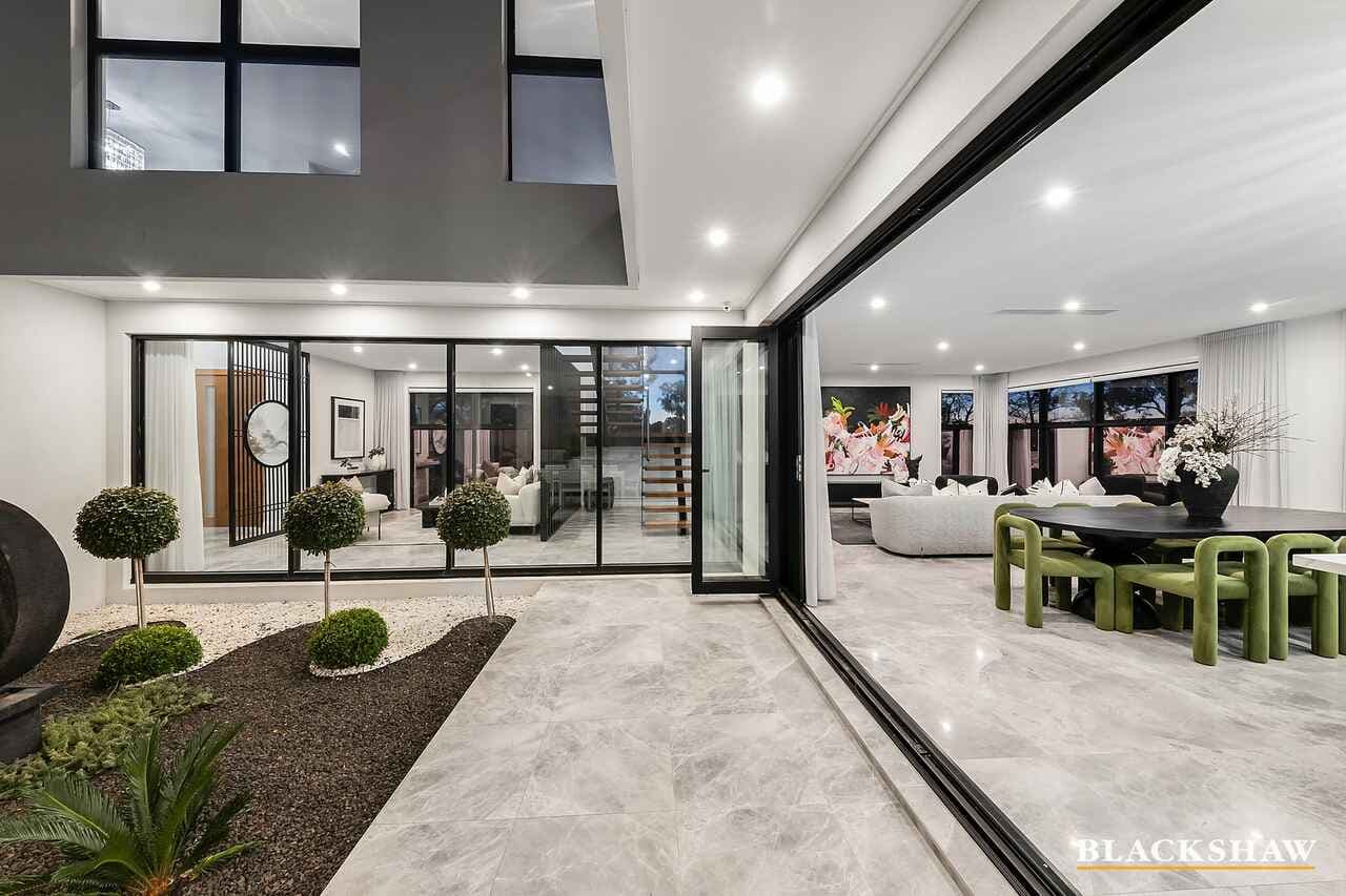 80 Hopetoun Circuit, Yarralumla, Yarralumla - Thumbnail 2