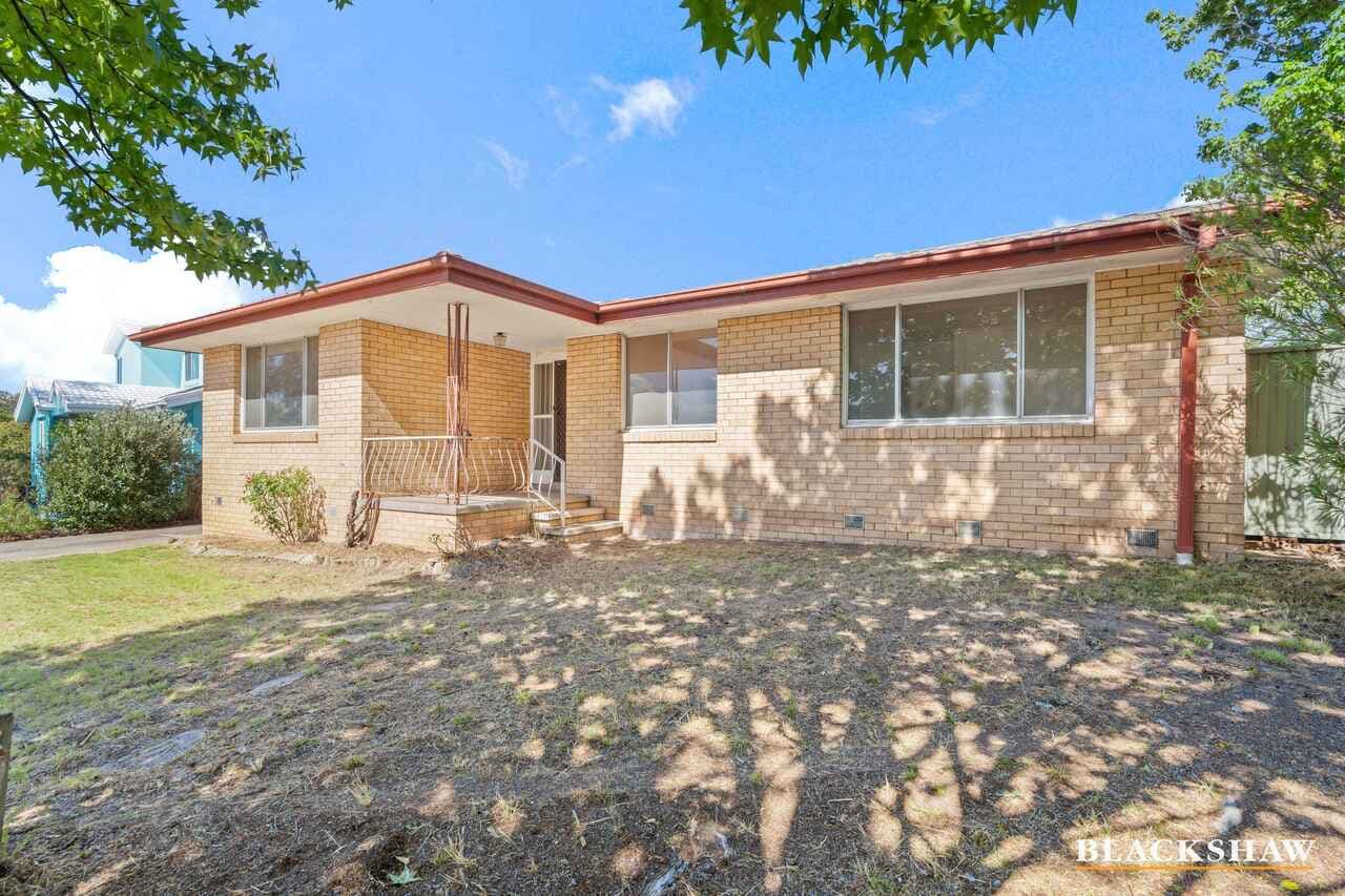 21 Kalgoorlie Crescent, Fisher, Fisher - Thumbnail 2