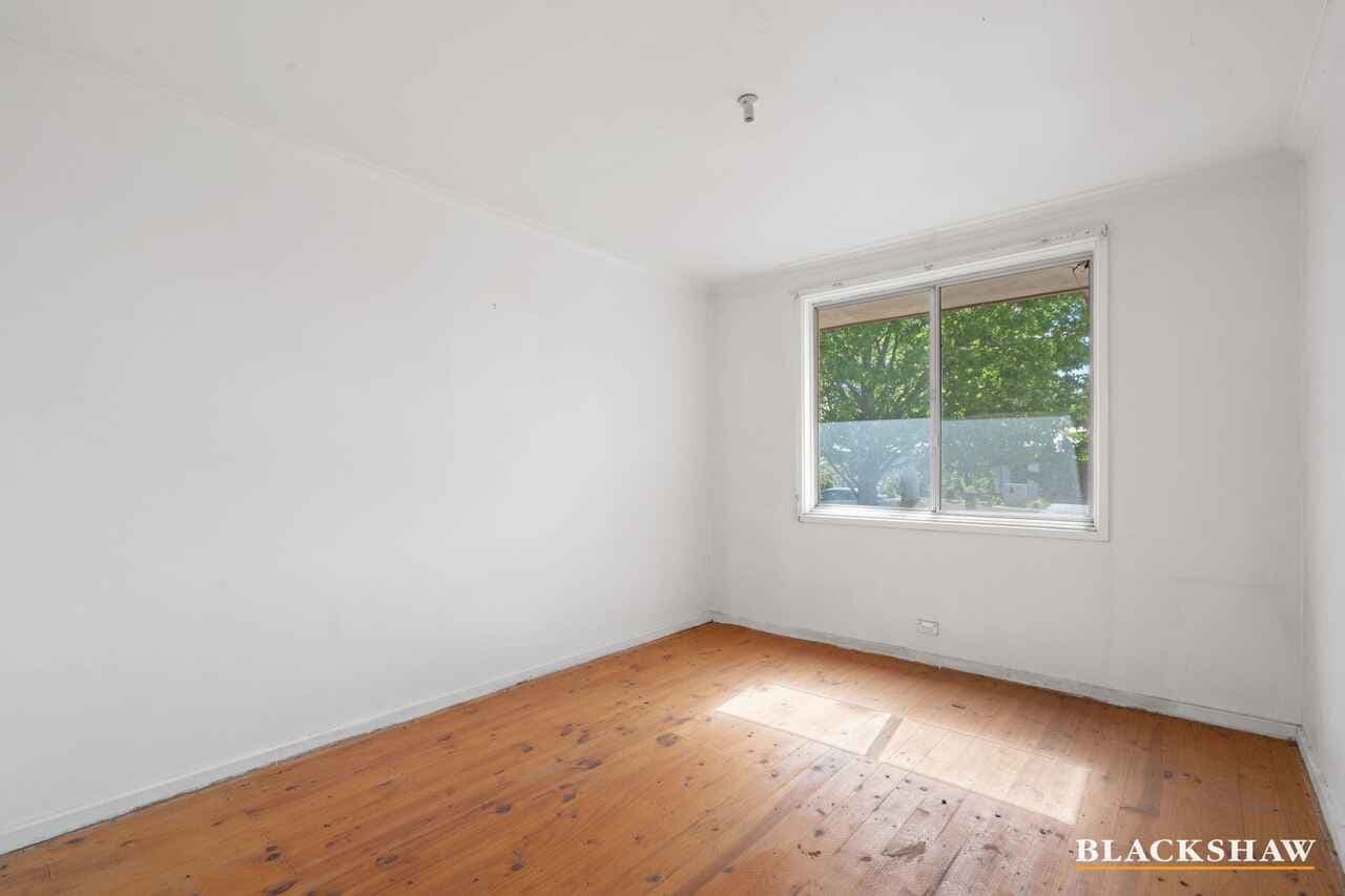 21 Kalgoorlie Crescent, Fisher, Fisher - Thumbnail 7