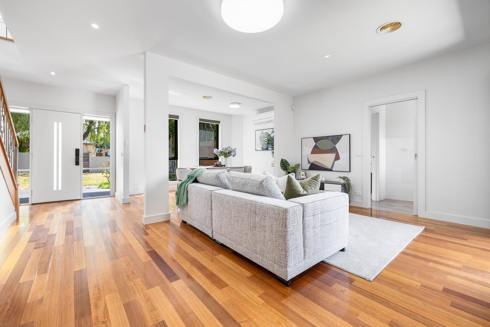 1/7 Fletcher Court, Mount Waverley, Mount Waverley - Thumbnail 7