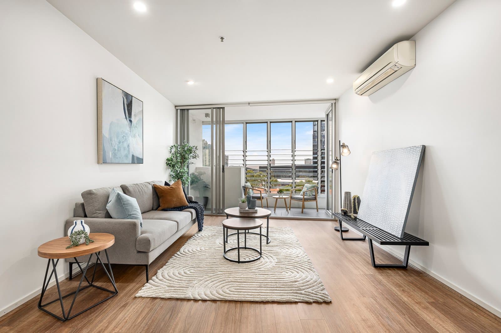 603/8 McCrae Street, Docklands, Docklands - Thumbnail 3