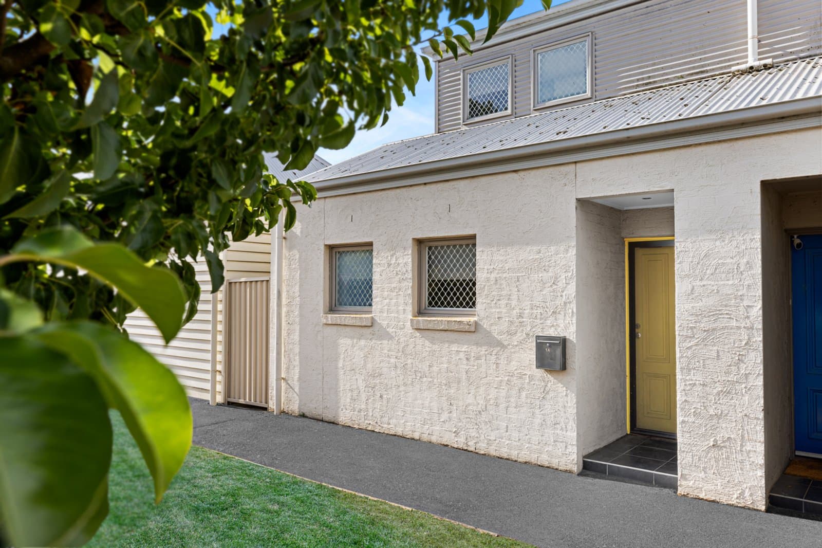 1a Haymes Crescent, Golden Point, Golden Point - Thumbnail 3