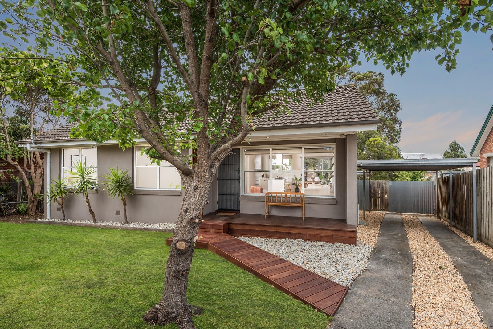 30 Coxon Parade, North Geelong, North Geelong - Thumbnail 3