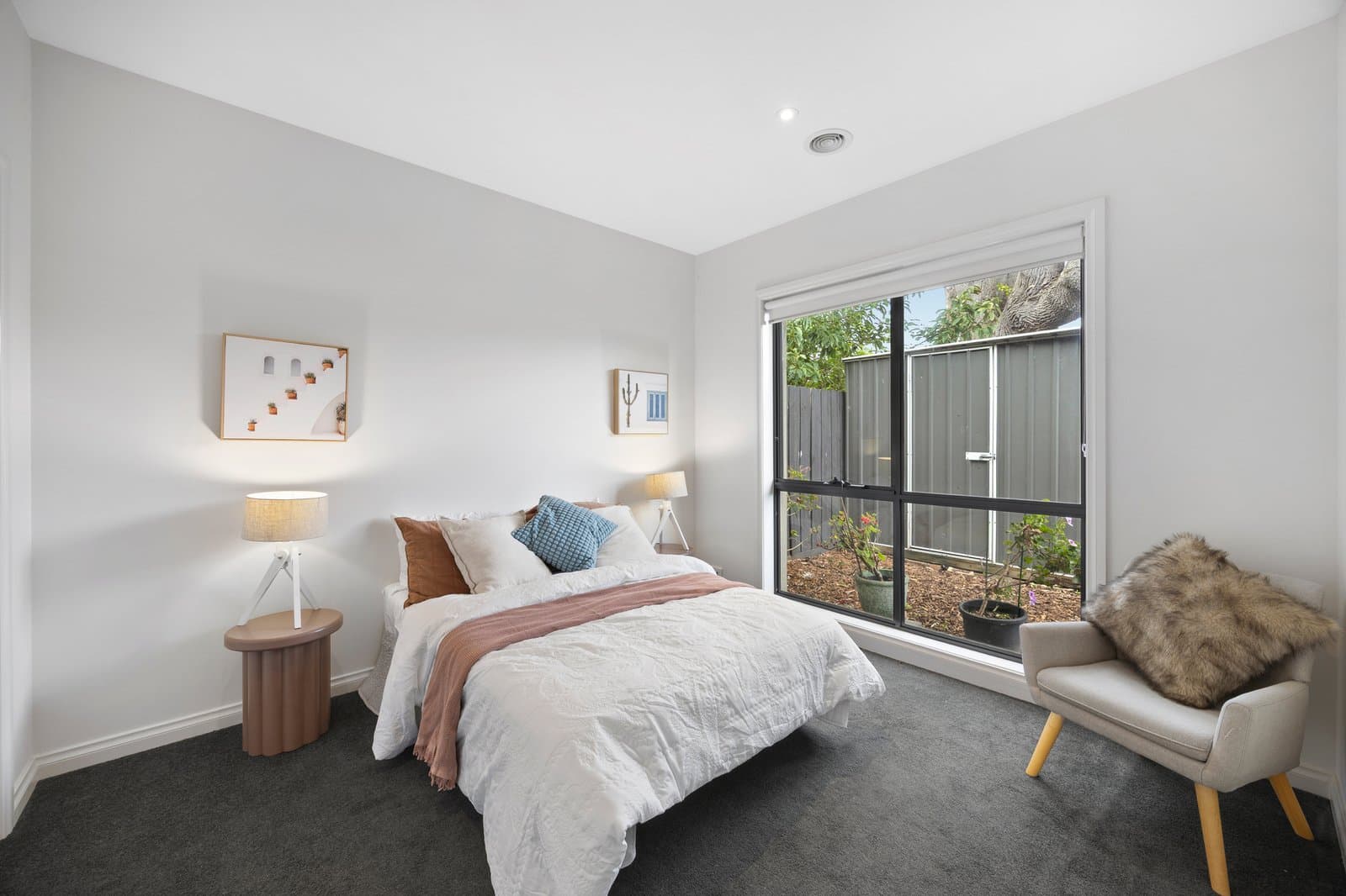 2/71 Tudor Street, Bentleigh East, Bentleigh East - Image 1