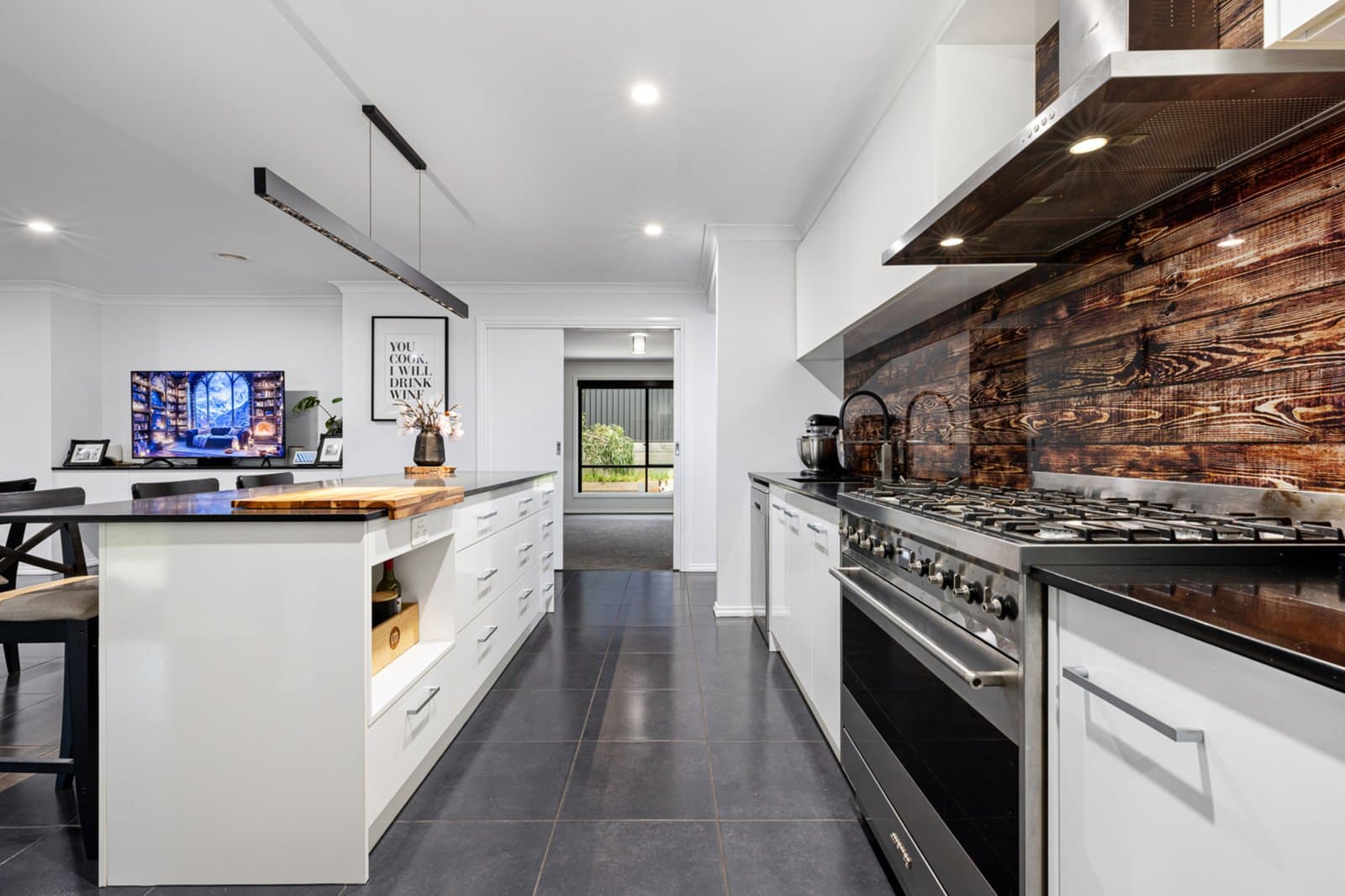 62 Stringybark Drive, Brown Hill, Brown Hill - Thumbnail 7