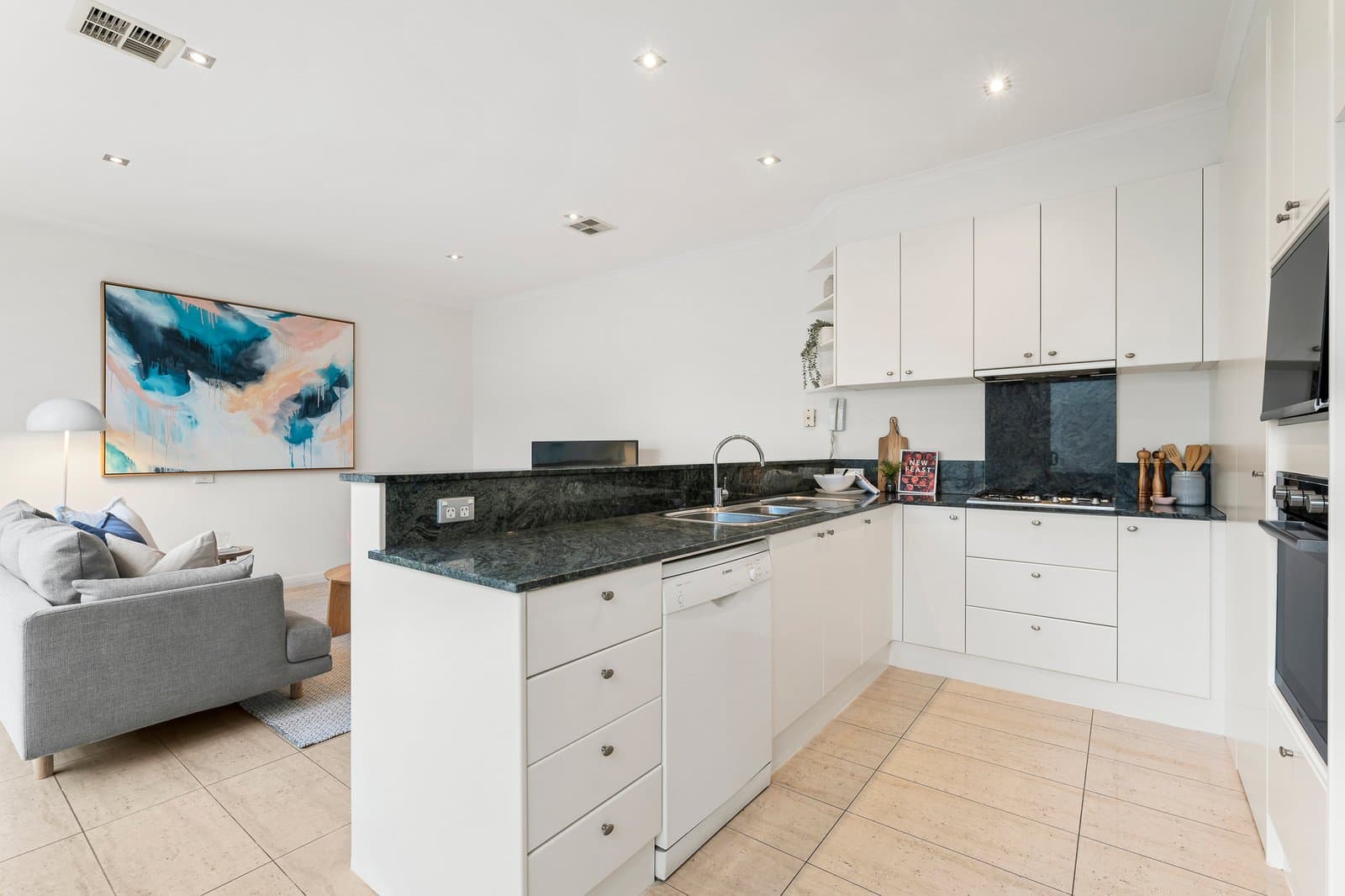 56 Beacon Vista, Port Melbourne, Port Melbourne - Thumbnail 7