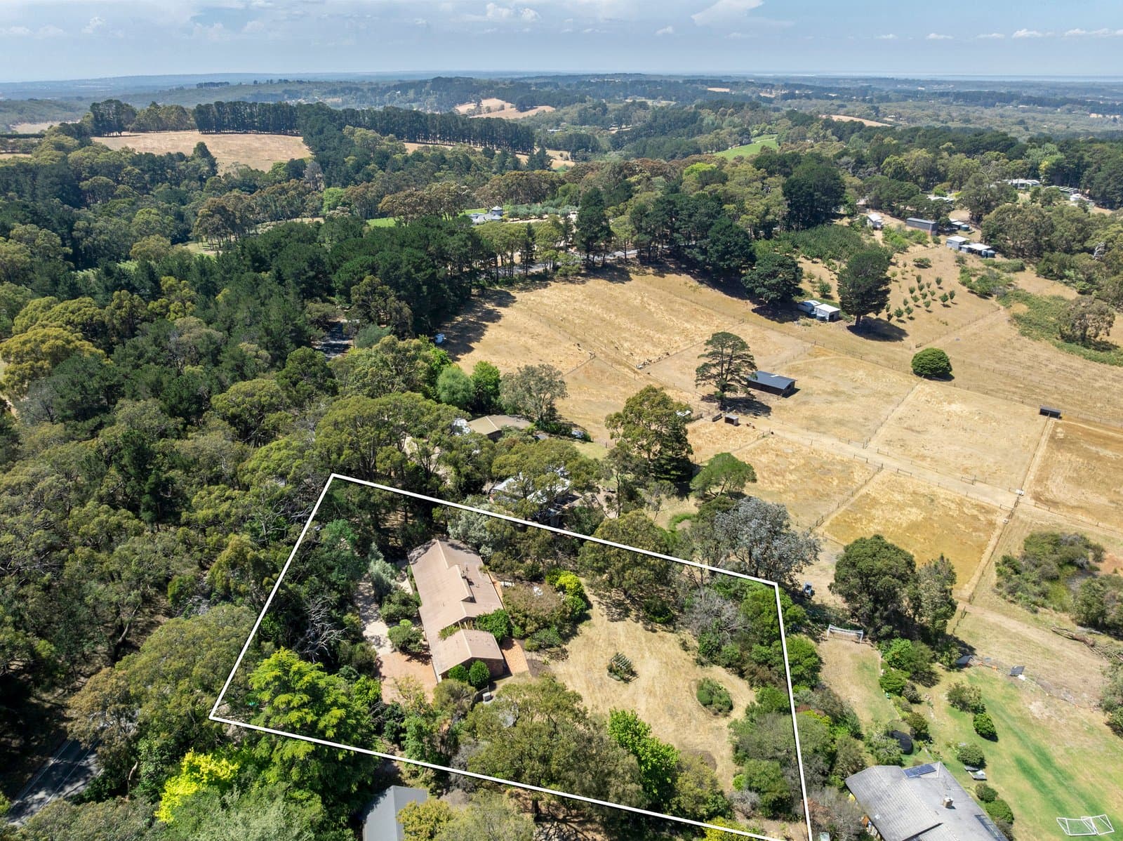 133 Red Hill Road, Red Hill, Red Hill South - Thumbnail 2