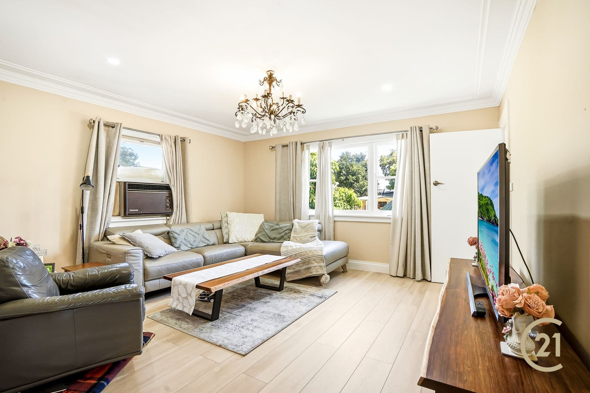 37 Annabelle Crescent, Kellyville, NSW, 2155, Kellyville - Thumbnail 2