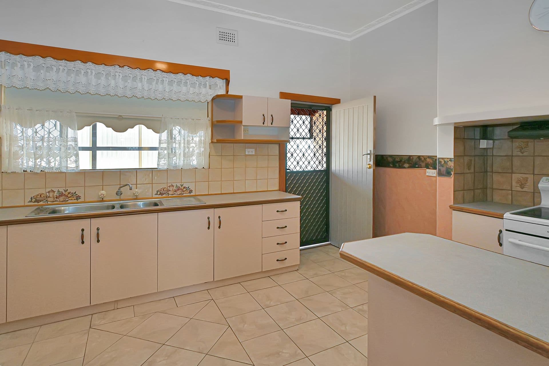 375 Bromide Street, Broken Hill, NSW, 2880, Broken Hill - Thumbnail 3