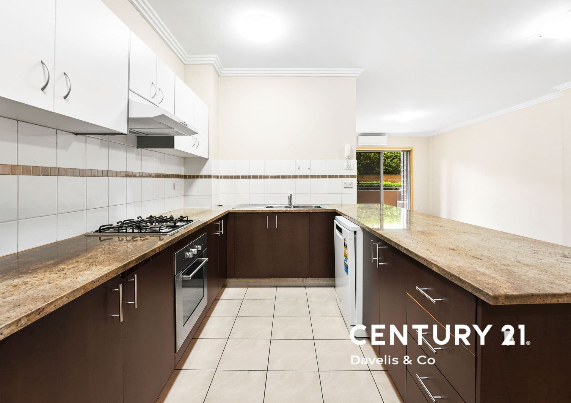 2/8-18 Wallace Street, Blacktown, NSW, 2148, Blacktown - Thumbnail 2