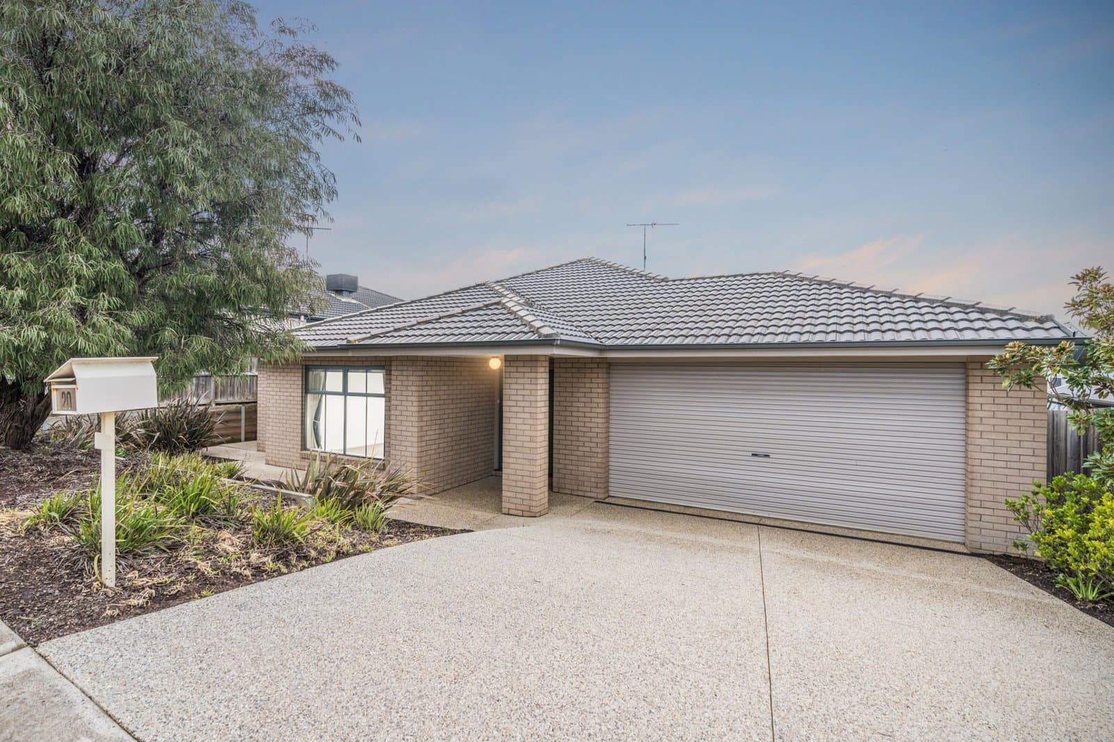 20 Swanbourne Avenue, Highton, Highton - Thumbnail 3
