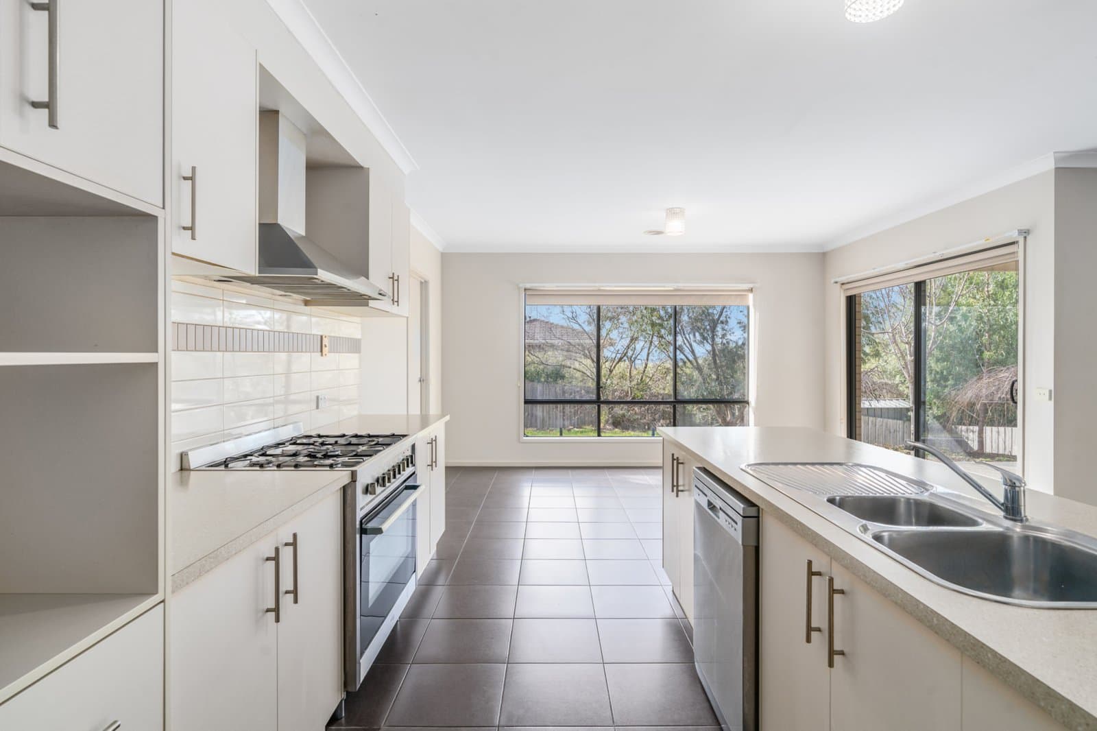 20 Swanbourne Avenue, Highton, Highton - Thumbnail 5