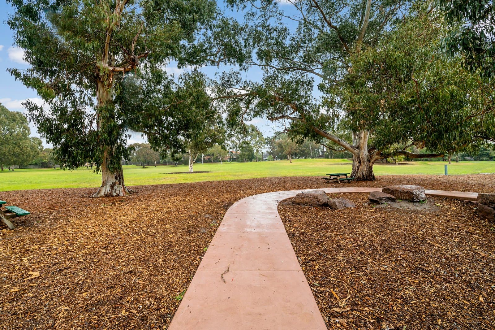142 Thomas Street, Hampton, Hampton - Thumbnail 2