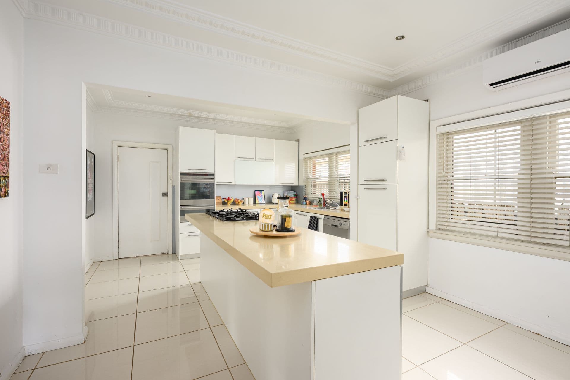 6 Carinya Avenue, Brighton-le-sands, NSW, 2216, Brighton-Le-Sands - Thumbnail 3