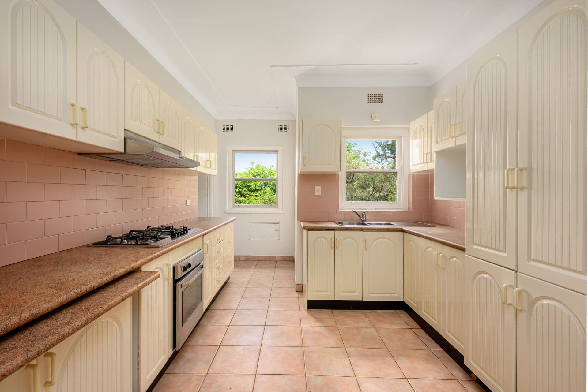 16 Borgah Street, Carss Park, NSW, 2221, Carss Park - Thumbnail 6