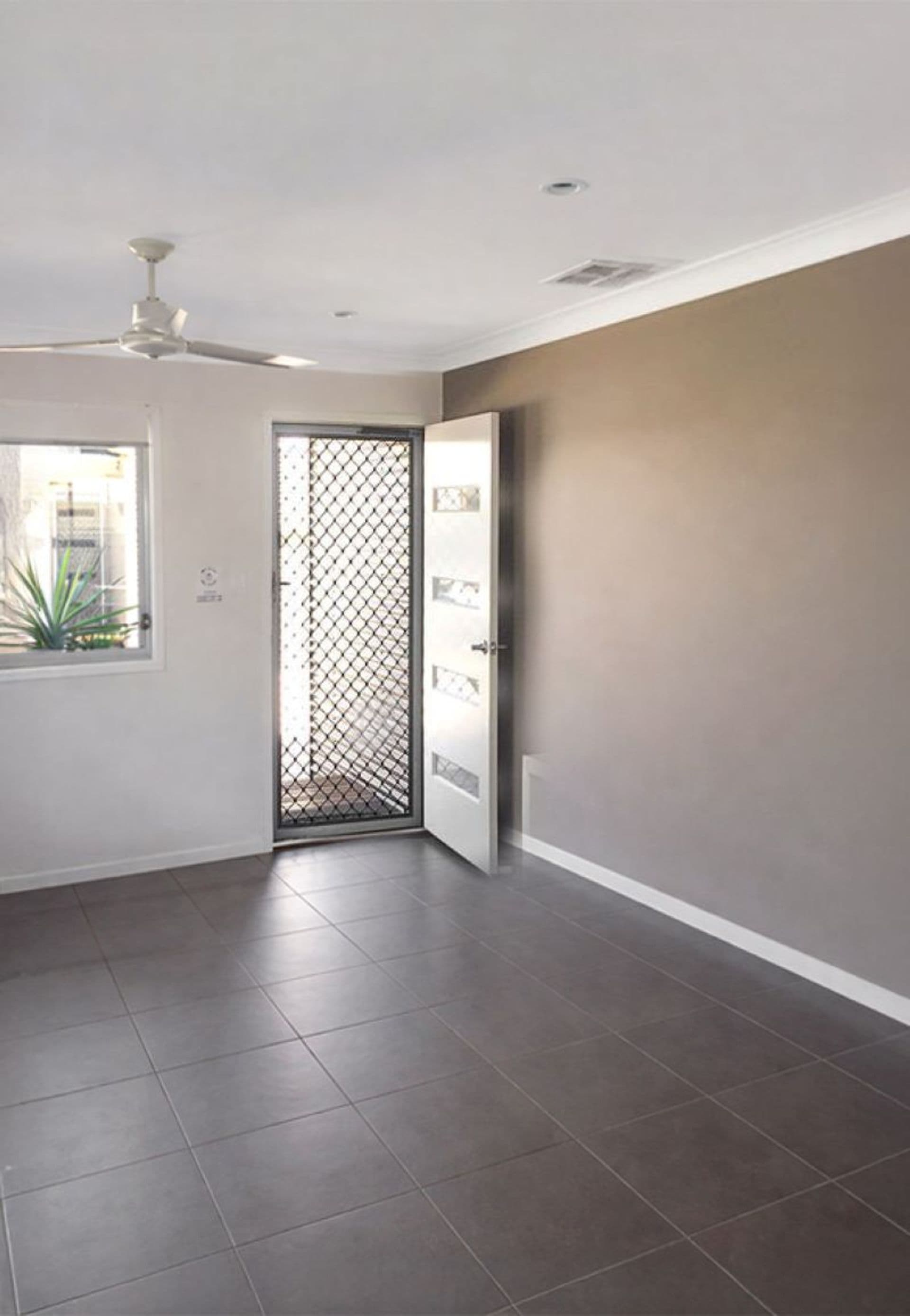 16 Clifford St, Toowoomba, QLD, 4350, Miles - Thumbnail 2