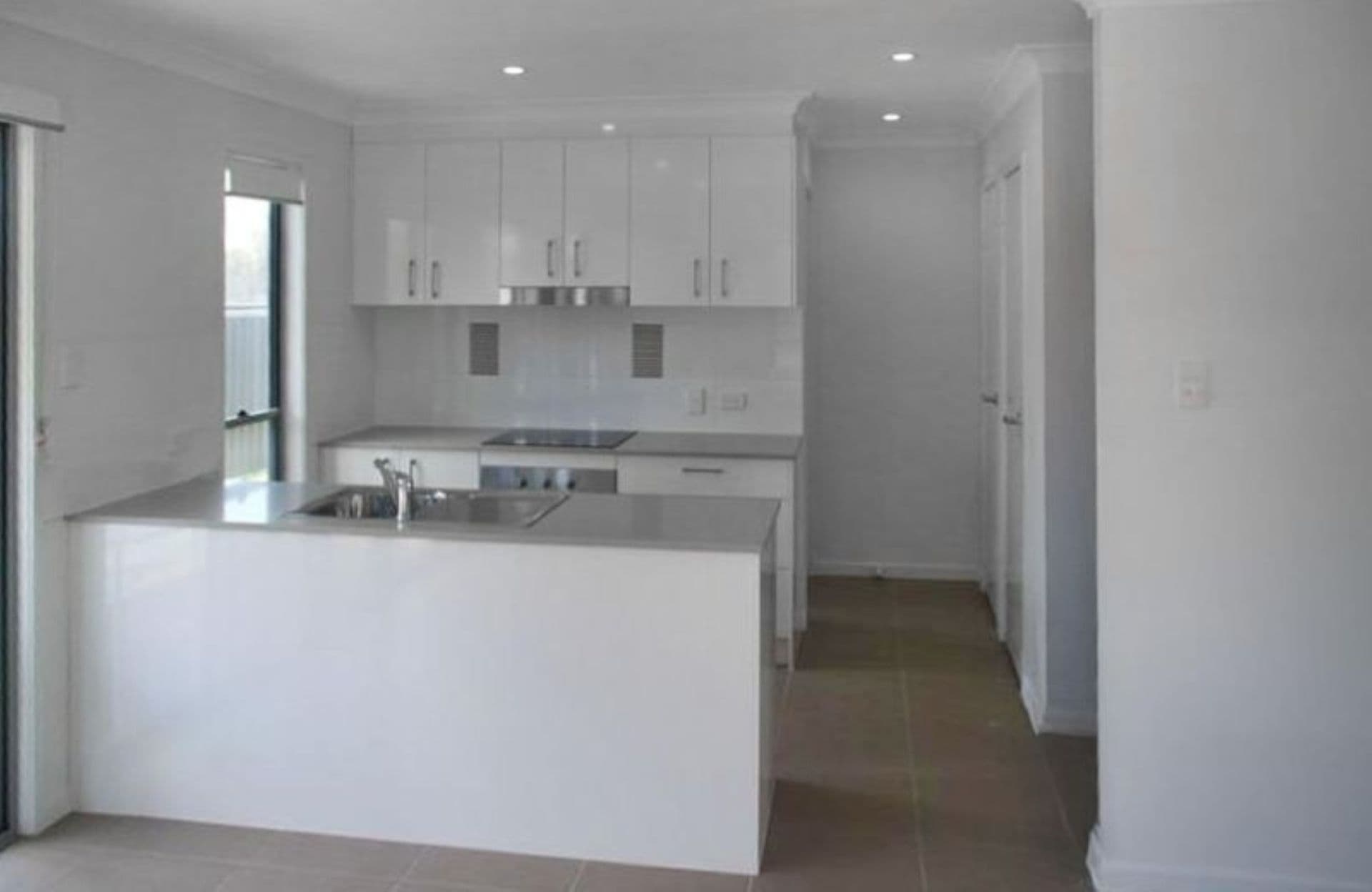16 Clifford St, Toowoomba, QLD, 4350, Miles - Thumbnail 4