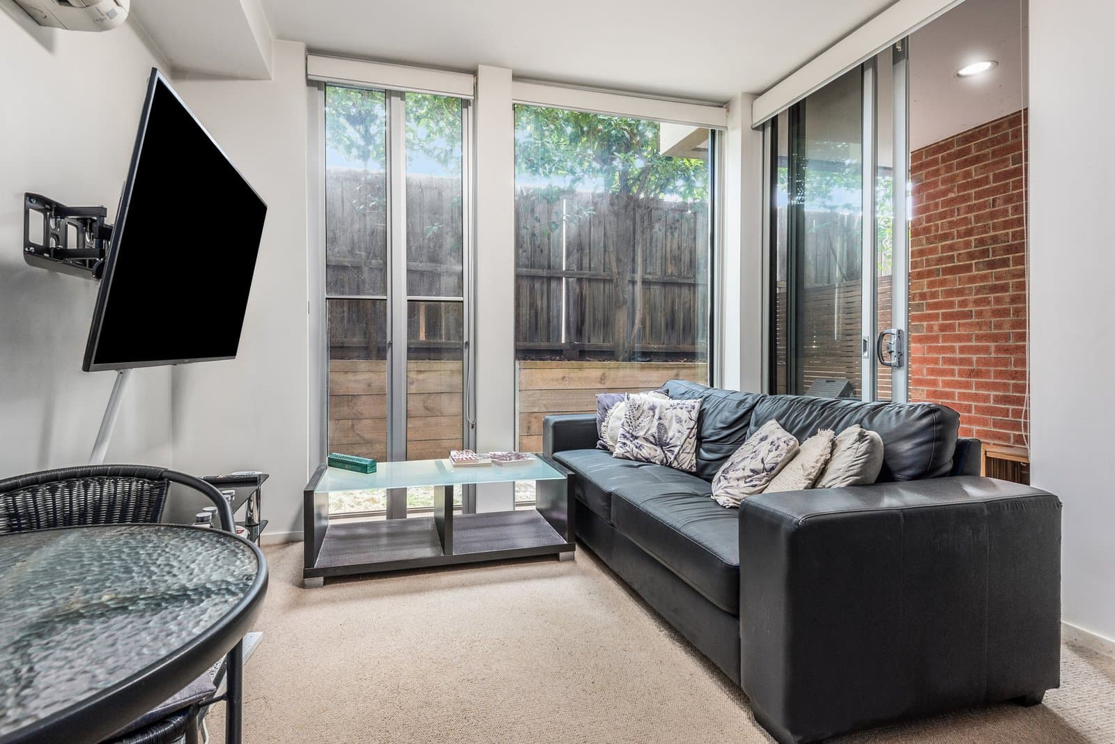2/20 Ficinia Mews, Highton, Highton - Thumbnail 2