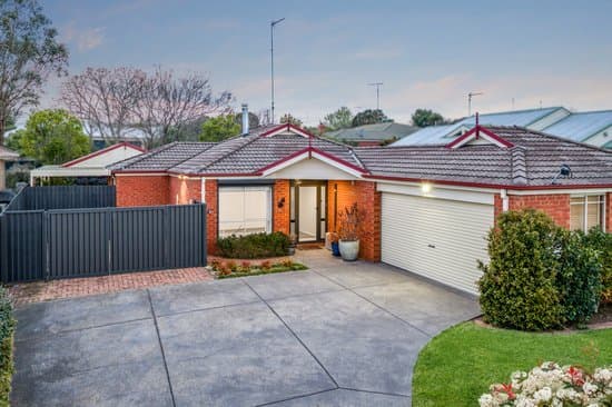 25 Heytesbury Drive, Leopold, Leopold - Image 1