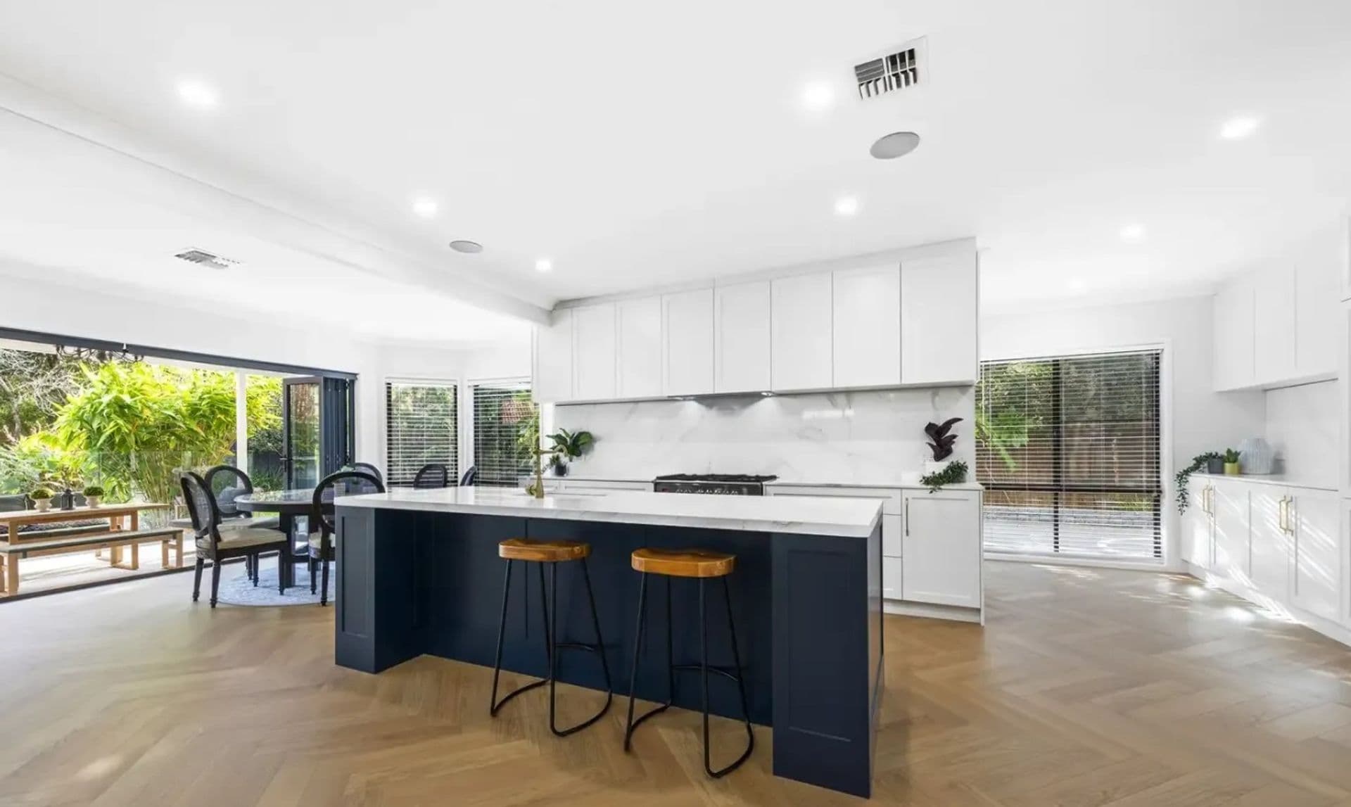 11 Fingleton Close, Rouse Hill, NSW, 2155, Rouse Hill - Thumbnail 5