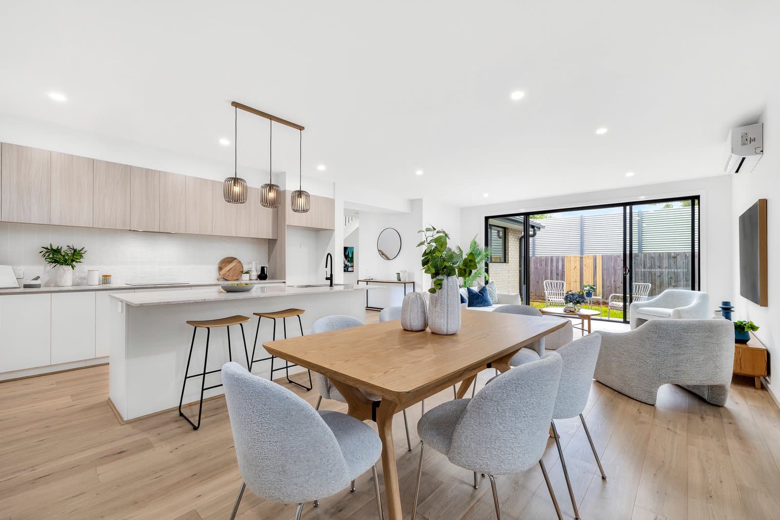 2/8-10 McIntosh Street, Oakleigh, Oakleigh - Thumbnail 5