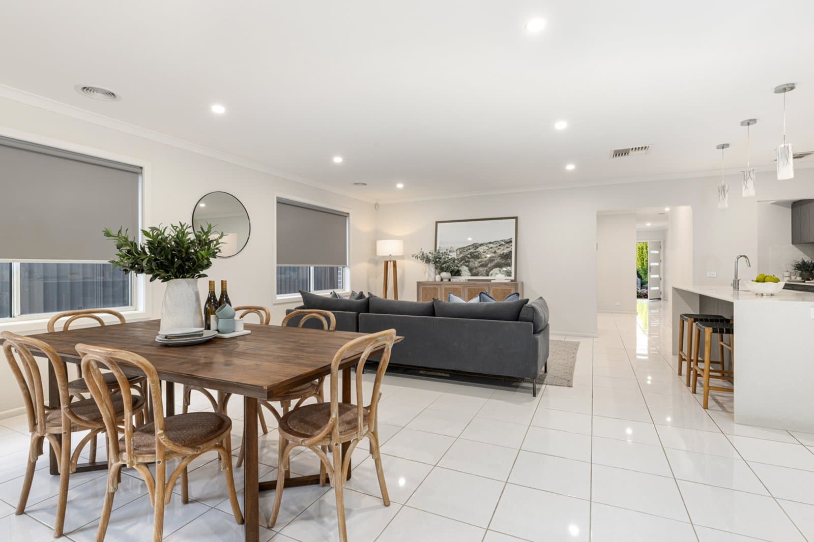 27 Limetree Way, Lake Gardens, Lake Gardens - Thumbnail 5