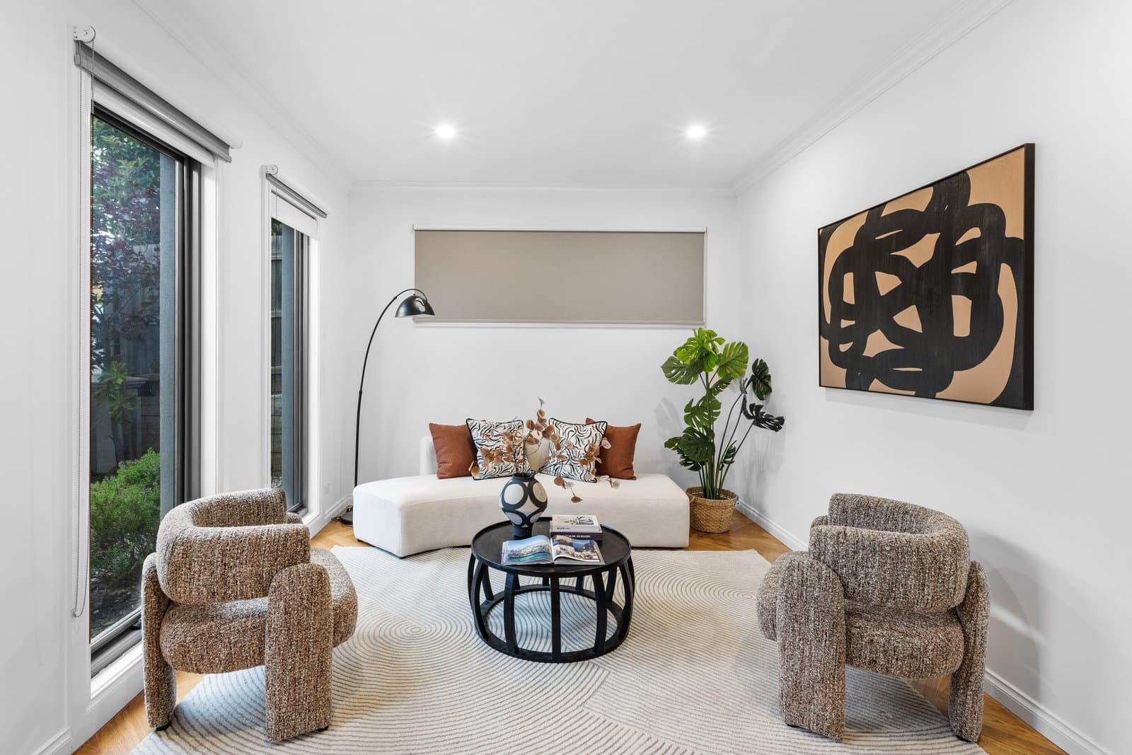 22B Sunhill Road, Mount Waverley, Mount Waverley - Thumbnail 4