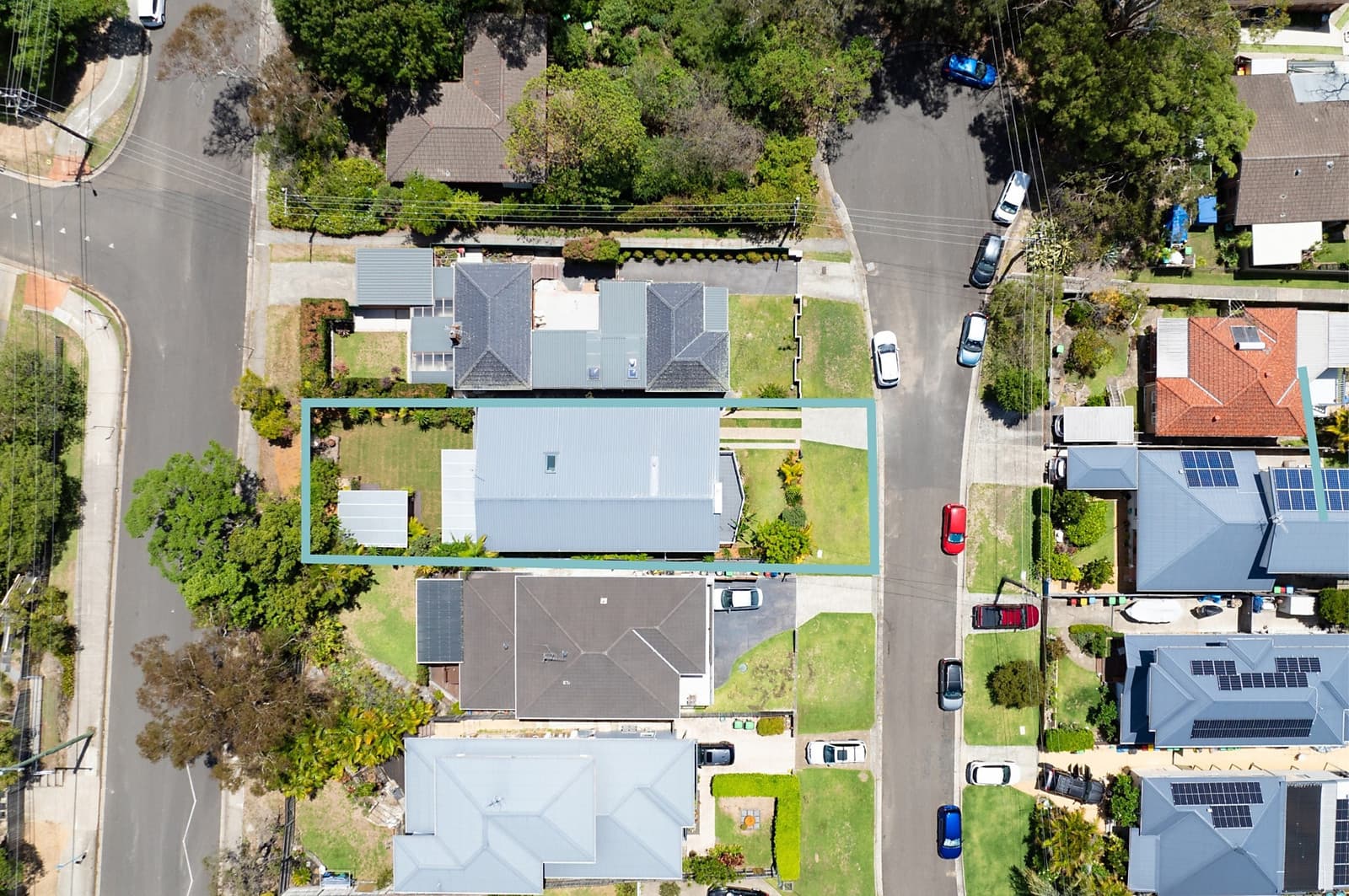 8 Pineview Avenue, Manly Vale, Manly Vale - Thumbnail 5