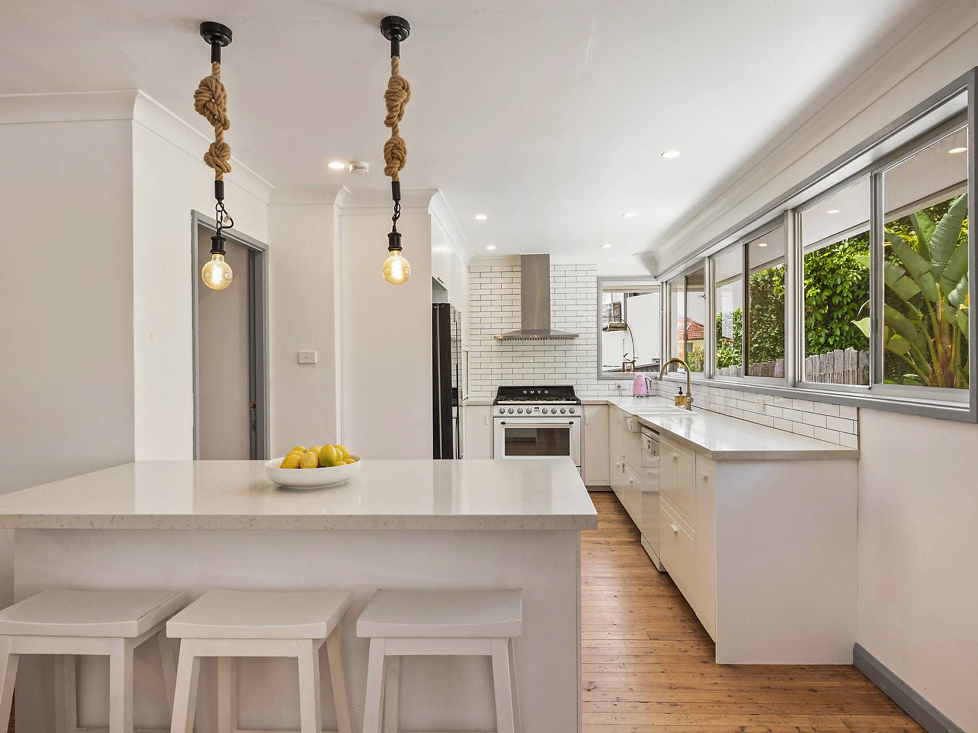 3 St Johns Close, Brookvale, Brookvale - Thumbnail 2