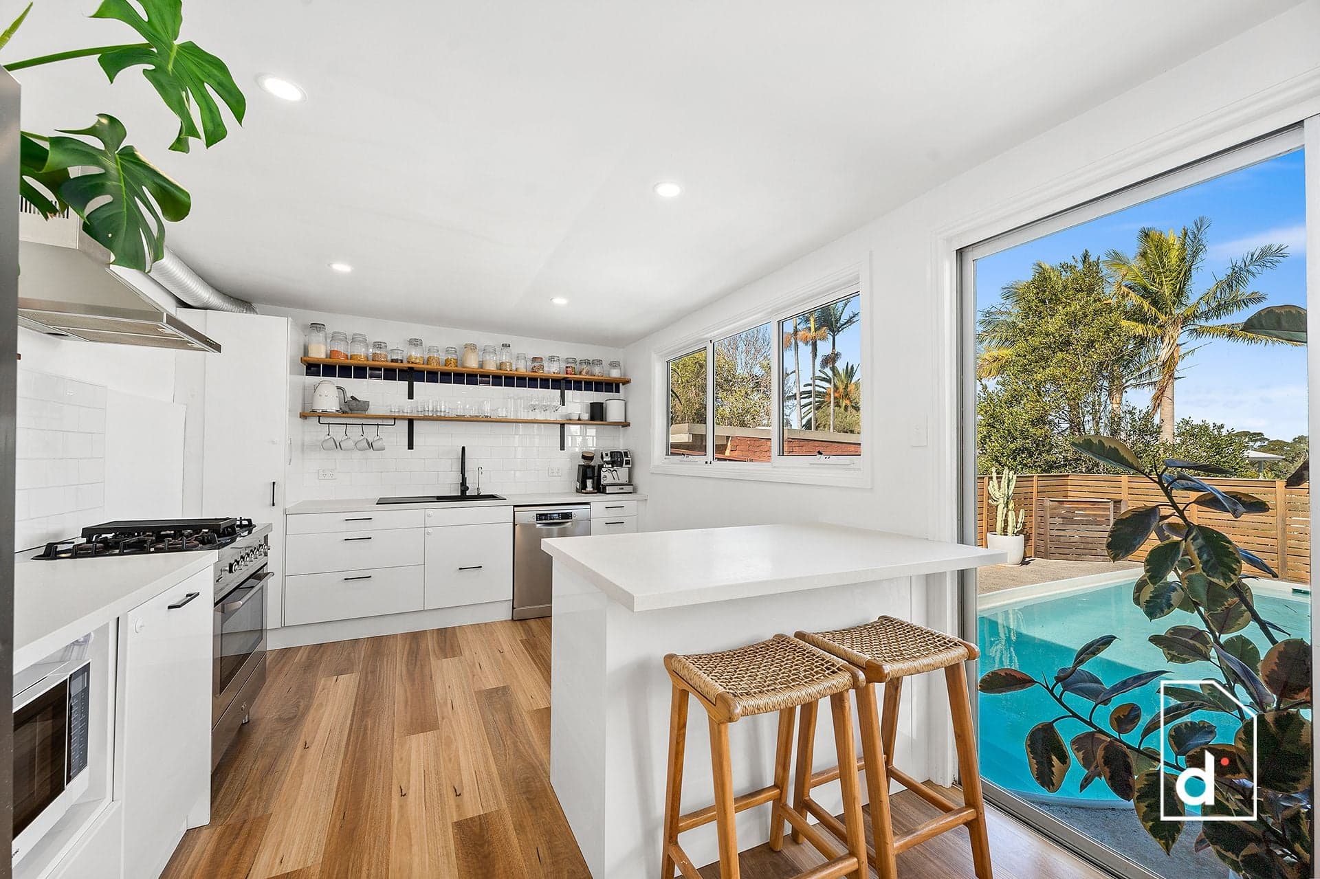 35 Point Street, Bulli, NSW 2516, Bulli - Image 1
