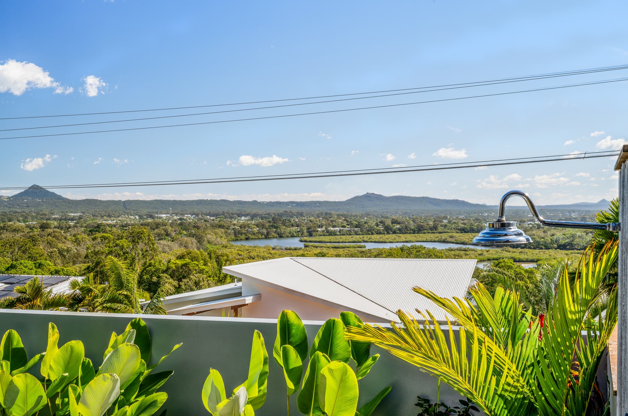22 Arkana Drive, Noosa Heads, Noosa Heads - Thumbnail 2