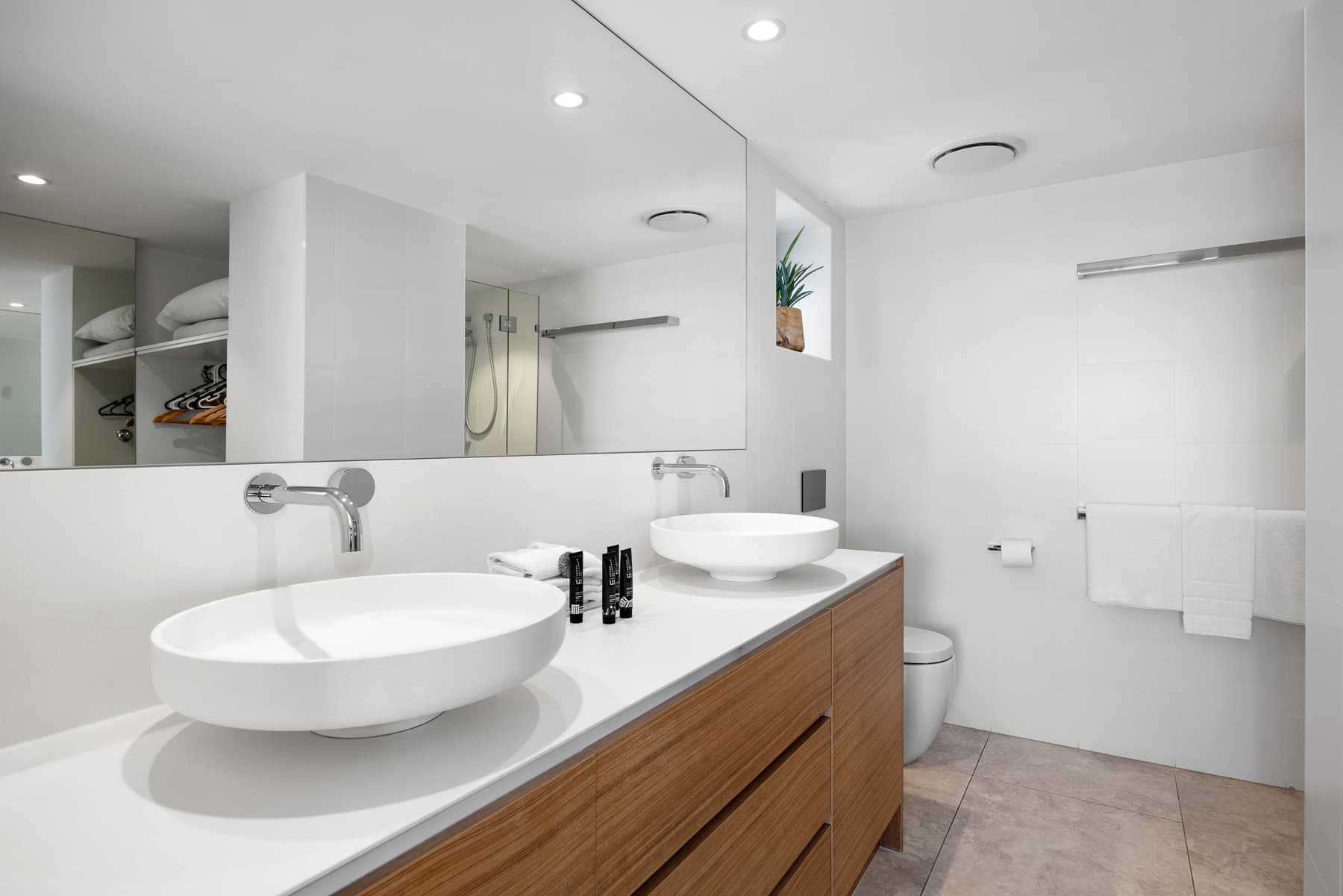 11/2 Noosa Drive, Noosa Heads, Noosa Heads - Thumbnail 7