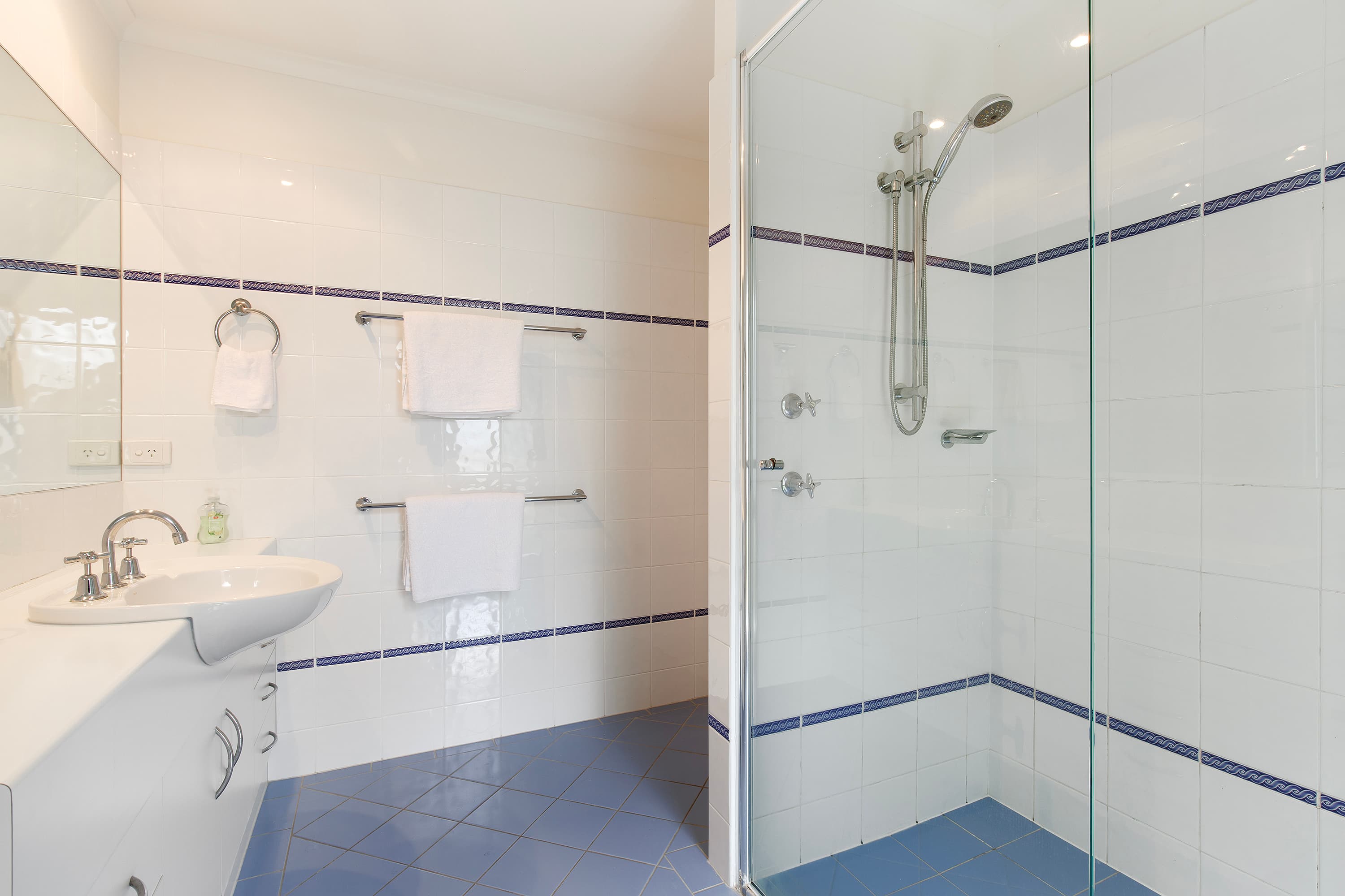 8 Key Court, Noosa Heads, Noosa Heads - Image 1
