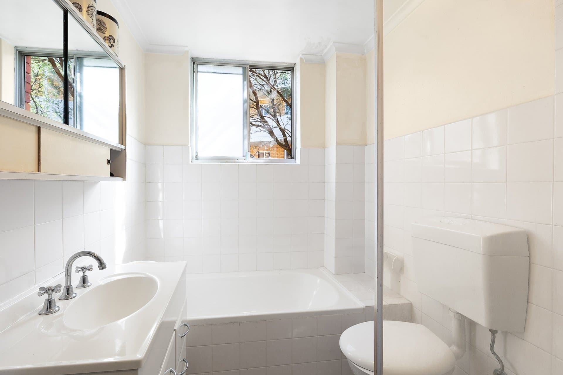 3/17 Wharf Road, Gladesville - Thumbnail 5