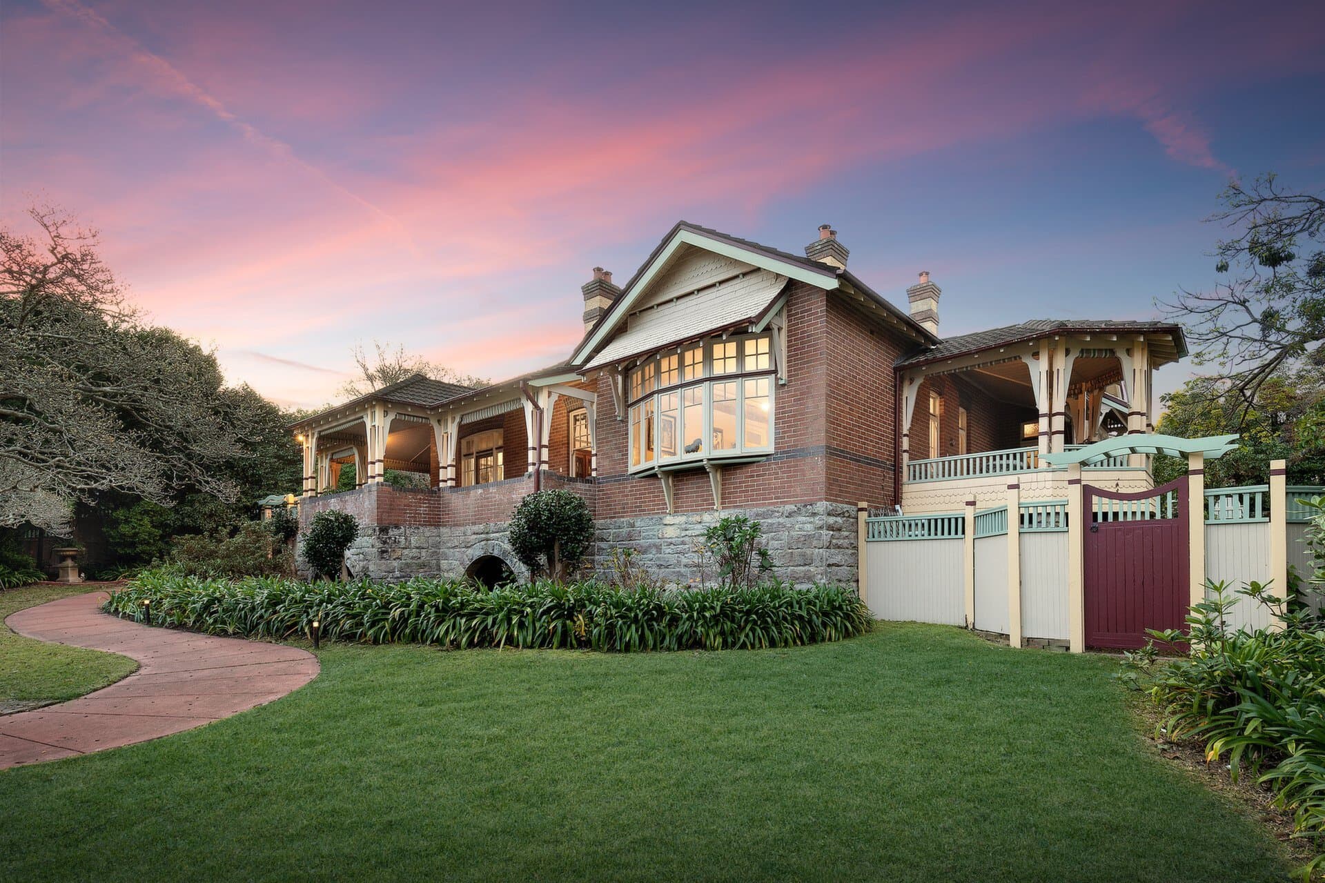 2/56A Cambridge Street, Cabarita - Image 1